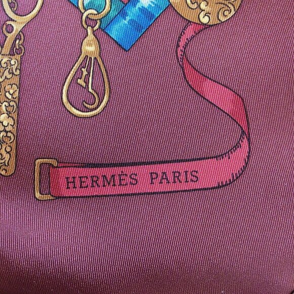 Hermès Petit Main Silk Scarf Carre 90 Red Boxed Authenticated Paris Vintage - Picture 12 of 16